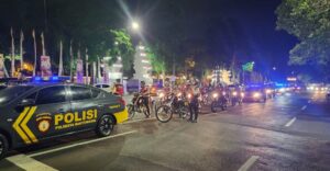 Polresta Banyuwangi Gelar Patroli Skala Besar Jaga Kondusifitas Masa Pilkada 2024