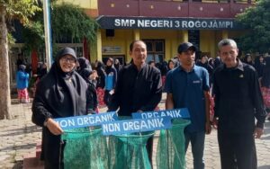 Sungai Watch Banyuwangi Gandeng SMP Negeri 3 Rogojampi dalam Program Schoolbin untuk Kebersihan Sekolah