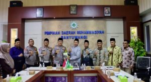 Cooling System, Kapolresta Banyuwangi Silaturahmi ke PD Muhammadiyah Pererat Sinergitas Wujudkan Pilkada 2024 Damai
