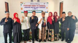 “Penyair Goes to School” Meriahkan Jambore Sastra Asia Tenggara di MTsN 10 Banyuwangi