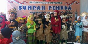 MI Darun Najah II Banyuwangi Gelar Peringatan Hari Sumpah Pemuda dengan Pentas Seni Budaya