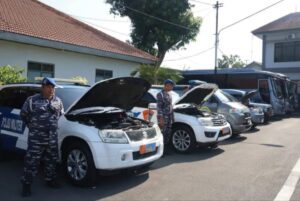Pastikan Kendaraan Siap Operasi, Lanal Banyuwangi Gelar Apel Kendaraan Dinas