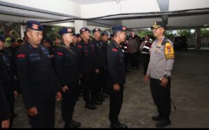 Polres Kediri Kota Terjunkan Ratusan Personel, Debat Pamungkas Pilkada 2024 Berlangsung Kondusif