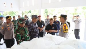 Pasca Pungut Dan Hitung Suara Pilkada Serantak 2024, Polresta Banyuwangi Bersama Forkopimda Sinergi Patroli Ke PPK Pastikan Situasi Kondusif