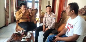 Pastikan Kamtibmas Kondusif, Polisi RW Polres Batu Masifkan Sambang Warga Pasca Hitung Suara Pilkada