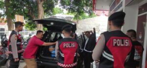 Polresta Banyuwangi Kawal dan Amankan Hasil Hitung Suara Pilgub yang Dikirim ke KPU Jatim