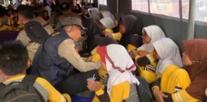 Trauma Healing Polri di SDN Sukapanjang: Memulihkan Semangat Anak-Anak Terdampak Longsor
