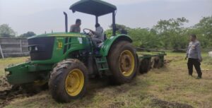Wujudkan Ketahanan Pangan Polresta Sidoarjo Buka Lahan Tidur Jadi Produktif