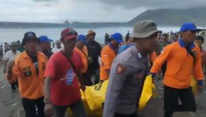 Polres Jember dan Tim SAR Berhasil Temukan Nelayan yang Alami Laka Laut, Satu Orang Selamat