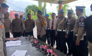 Kapolresta Banyuwangi Perketat Pengawasan, Gelar Pemeriksaan Rutin Senpi Dinas Anggota