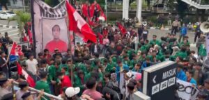 Mahasiswa IMM Gelar Aksi di Depan Gedung KPK, Desak Penangkapan Harun Masiku