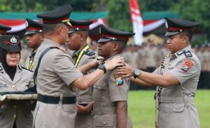 Kapolda Jatim Lantik 900 Bintara Polri Baru, Siap Mengabdi untuk Negeri