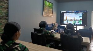 Prajurit Kowad Kodim 0825/Banyuwangi Ikuti Rakorbin Kowad Terpusat TA 2024 Secara Virtual