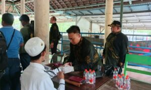 Polresta Banyuwangi Bersama Dinas Terkait Lainnya Gelar Pemeriksaan Kesehatan Sopir di Terminal Sritanjung