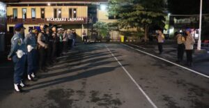 Jelang Nataru, Polres Pelabuhan Tanjungperak Tingkatkan Patroli Gabungan TNI-Polri