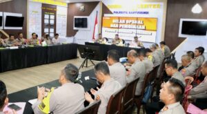 Tingkatkan Kinerja dan Pelayanan, Polresta Banyuwangi Gelar Opsnal dan Pembinaan