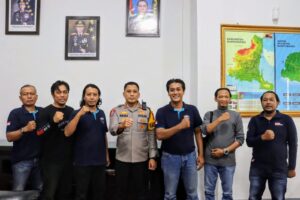 Kapolresta Banyuwangi Dukung Program Kerja KJJT, Bersinergi Lanjutkan Sosialisasi Hukum dan Edukasi Literasi pada Pelajar