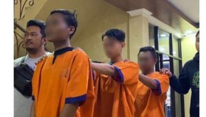 Tiga Orang diamankan Satresnarkoba Polresta Banyuwangi; Dalam Ungkap Peredaran Okerbaya