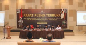 Polisi Siagakan Puluhan Personel, Pleno Penetapan Pemenang Pilkada 2024 di Ngawi Kondusif