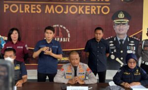 Kapolres Mojokerto Sampaikan Duka Mendalam untuk Keluarga Korban Ledakan di Puri