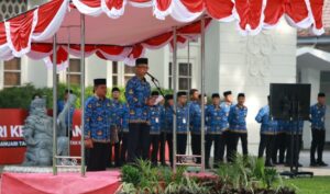 Pj.Sekretaris Daerah Banyuwangi Ajak ASN Perkuat Kedisiplinan dan Kerja Keras dalam Peringatan Hari Kesadaran Nasional