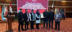 Ipuk-Mujiono Resmi Ditetapkan Sebagai Bupati dan Wakil Bupati Terpilih Kabupaten Banyuwangi