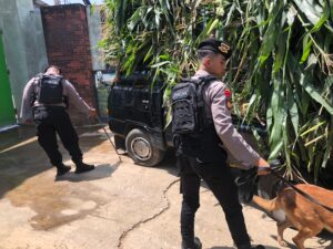 Sterilisasi dan Pengamanan Ketat Kunjungan Menko Pangan di PT Bumi Rojo Joyo, Banyuwangi