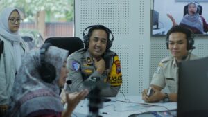 Sat Lantas Polresta Banyuwangi Gencarkan Edukasi Tertib Berlalu Lintas dalam Operasi Keselamatan Semeru 2025