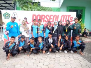 MTs Maulana Ishaq Cemerlang di PORSENI 2025 Banyuwangi, Raih Beberapa Juara Bergengsi