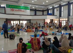 Biro Psikologi SSDM Polri Beri Dukungan Psikososial Bagi Korban Banjir Jakarta