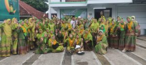 Camat Banyuwangi Hadiri Acara Berbagi Takjil, Apresiasi Inisiatif Muslimat NU