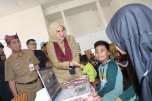 Berkat Terobosan Bupati Ipuk Fasilitasi Anak SD Ahli Matematika, Guru di Banyuwangi Dipanggil Presiden Prabowo