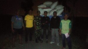 Danramil 0825/09 Tegaldlimo, Dampingi Bulog Banyuwangi Serap Gabah Petani di Tegaldlimo, Bantu Stabilkan Harga dan Kesejahteraan Petani