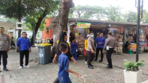 Polres Pelabuhan Tanjungperak Siagakan Anggota di Tempat Wisata Selama Libur Lebaran