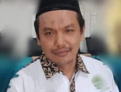 Di Antara Sorak dan Sejarah yang Tak Terucap di Stadion Belambangan