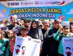 Dimulai dari Banyuwangi, OJK Kick Off Bulan Literasi Keuangan Nasional untuk Pelajar