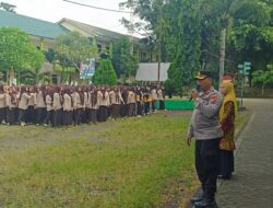 Polresta Banyuwangi Gelar Pembinaan Pelajar, Tanamkan Disiplin dan Cinta Tanah Air sejak Dini