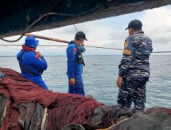 Tim SAR Gabungan Polres Probolinggo Berhasil Temukan ABK di Perairan Gili Ketapang Pasca 3 hari Hilang