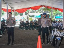 Polres Jember Gelar ‘Pondok Pesantren Road Safety’ Ajak Santri Jadi Pelopor Tertib Lalu Lintas