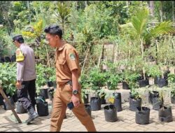 Polisi dan Kelompok Tani di Banyuwangi Aktif Berdayakan Pekarangan Pangan Lestari Dukung Ketahanan Pangan Nasional