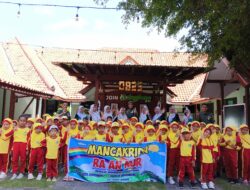 Babinsa Produktif Hadiri Tasyakuran Kelulusan Siswa SMPN 1 Songgon Di Bumi Perkemahan Desaku