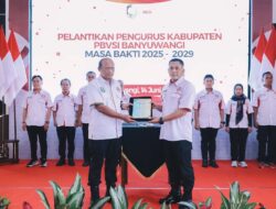 Kapolda Jatim Laksanakan Kunjungan Kerja dan Melantik Pengurus PBVSI Banyuwangi