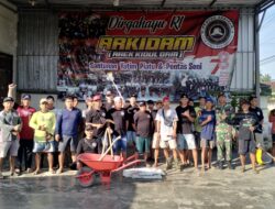 Sinergi Babinsa dan Pemuda Bangorejo Ciptakan Lingkungan Bersih dan Produktif