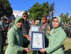 Awali Hari Dengan Produktif, Kodim 0825/Banyuwangi Gelar Upacara 17 San dan Pelepasan Anggota Purna Tugas