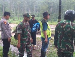 Operasi Pencarian Korban Hanyut Di Sungai Badeng Songgon Berlangsung