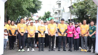 Peringati Hari Bhayangkara ke-79 Polresta Malang Kota Ajak Masyarakat ‘Uklam Tahes’ Susuri Kayutangan Heritage