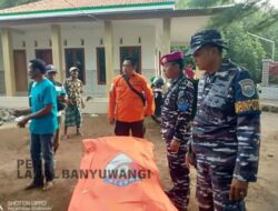 Prajurit Lanal Banyuwangi Evakuasi Jenazah Nelayan Hilang di Perairan Panarukan