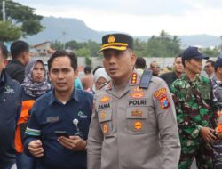 Kapolresta Banyuwangi dan Stage Holder terkait terima 21 Survivor KMP Tunu Pratama Jaya di ASDP Ketapang