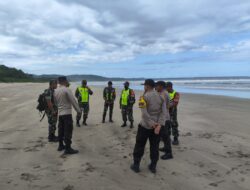 Tim Gabungan Desa Kalipait Siaga Penuh, Cari Korban KMP Tunu Pratama Jaya di Pesisir Banyuwangi