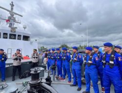 Kapolresta Banyuwangi dan Dirpolairud Polda Jatim Pimpin Pencarian Lanjutan Korban KMP Tunu Pratama Jaya di Selat Bali